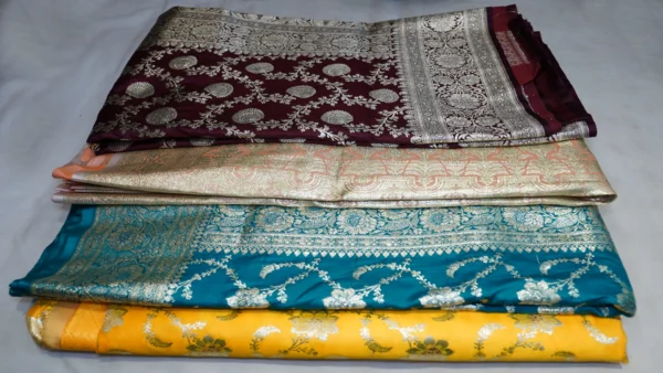 Khada Jaal Kadhua Silk